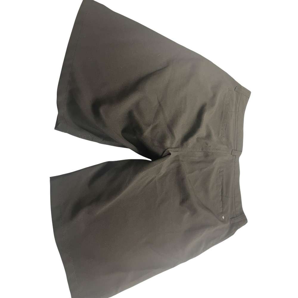 Hurley Brand Men's Black Shorts Size 31